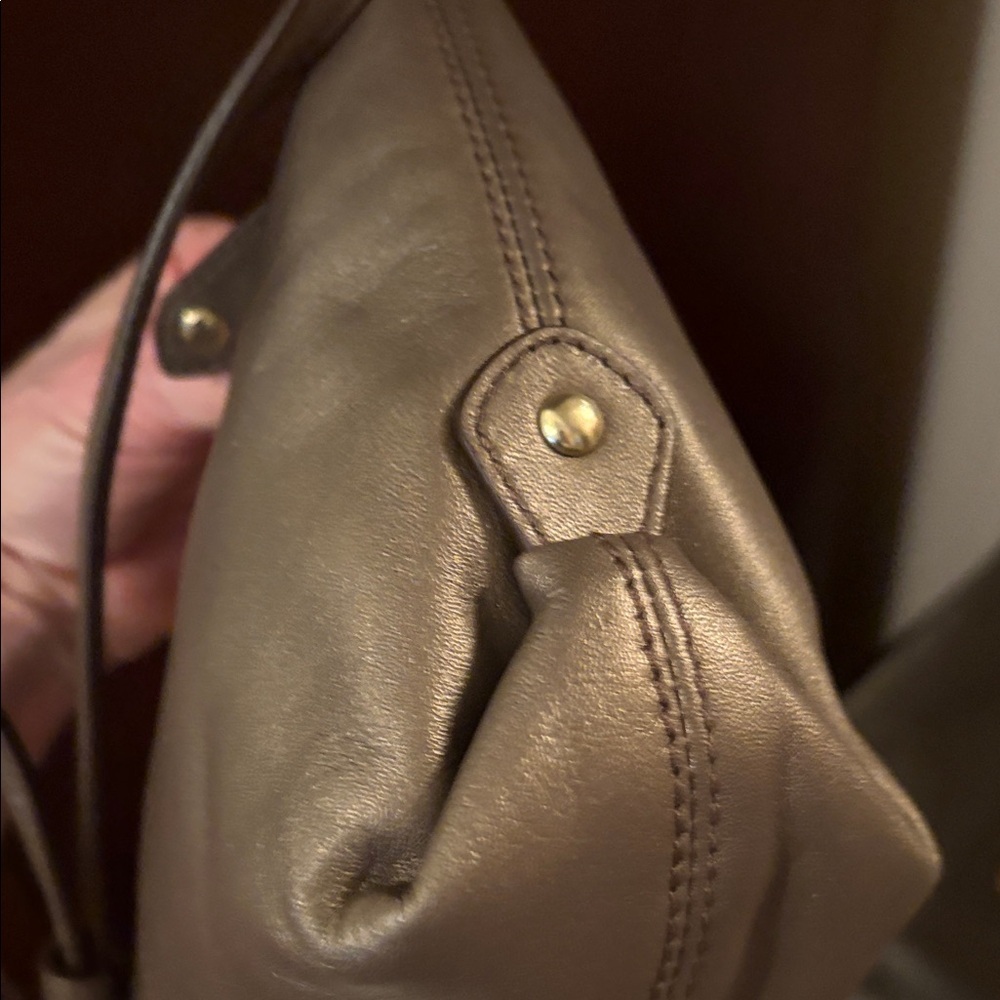 Coach Leather Ashley East West shoulder crossbody - Picture 6 of 11